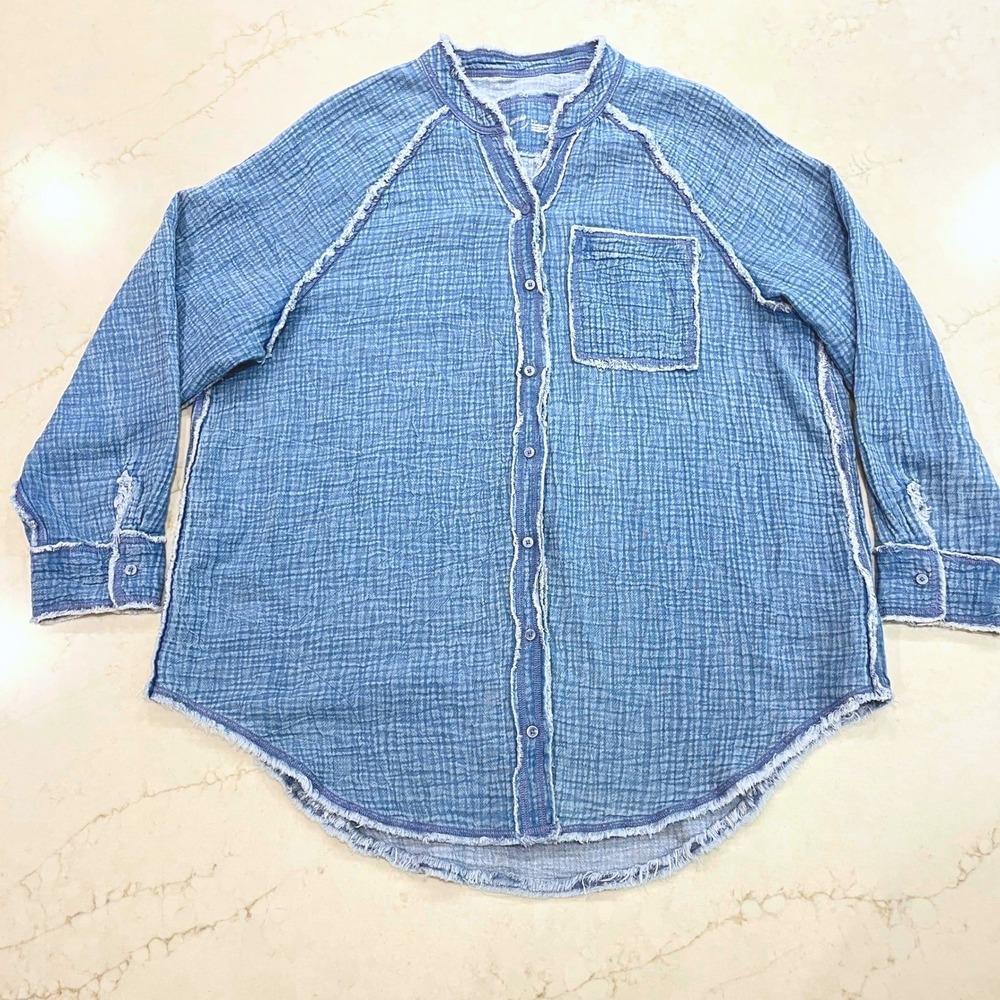 Aerie Gauzy Raw Hem Button Up Women M Blue Cotton Oversized Shirt Raglan